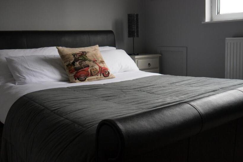 バス共有のスタンダードルーム, Hannahs Guesthouse