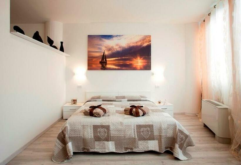 استودیو خانوادگی, Residence Ferrucci