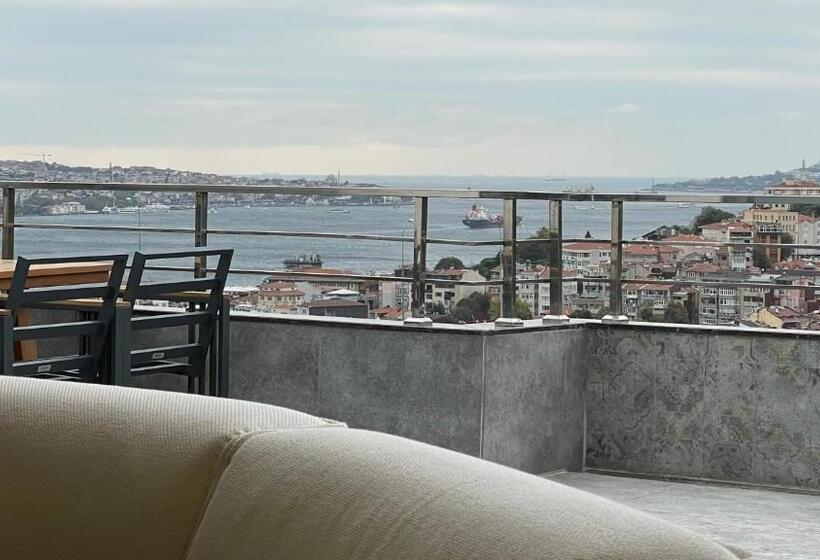 آپارتمان 1 خوابه با چشم‌انداز دریا, Mona Bosphorus