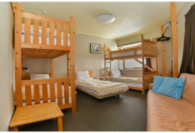 Pokój Rodzinny Wspólna Łazienka, Black Diamond Lodge