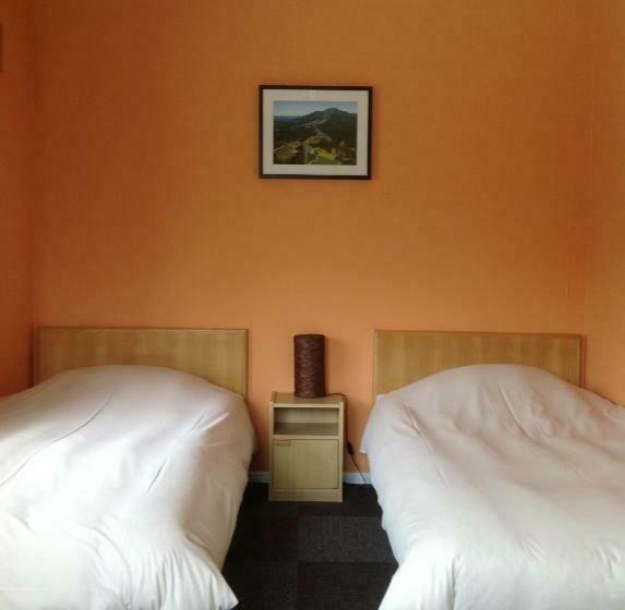 Pokój Standard Wspólna Łazienka, Black Diamond Lodge