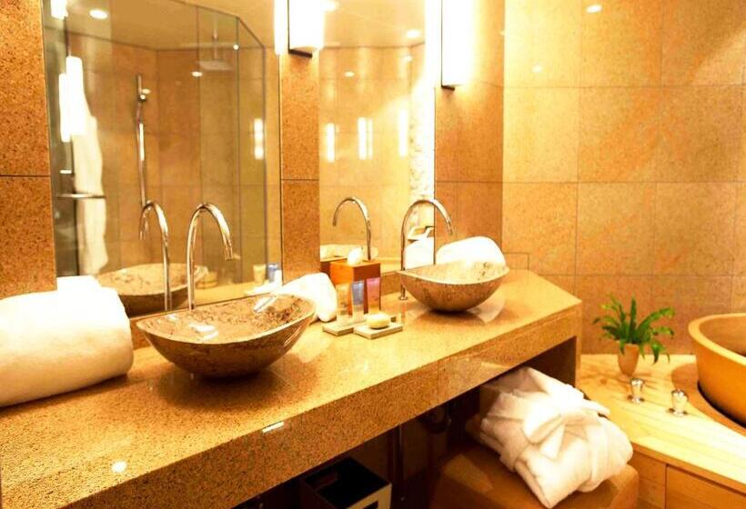 스위트, 竹泉荘 Chikusenso Onsen
