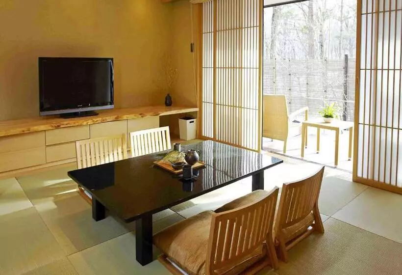 スイート, 竹泉荘 Chikusenso Onsen