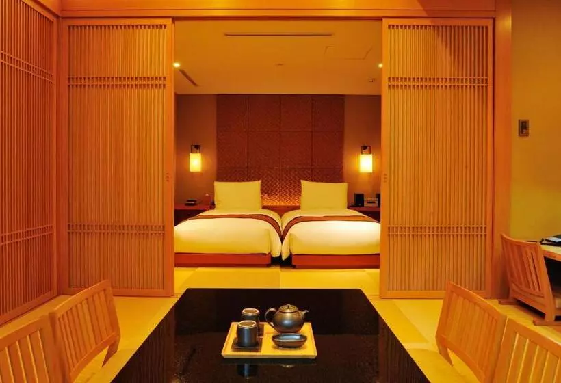 スイート, 竹泉荘 Chikusenso Onsen