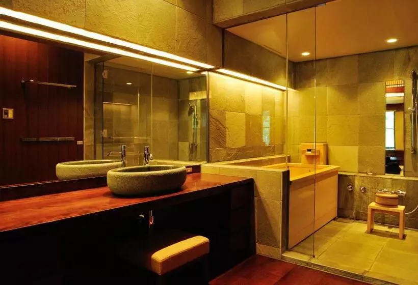プレミアムスイート, 竹泉荘 Chikusenso Onsen