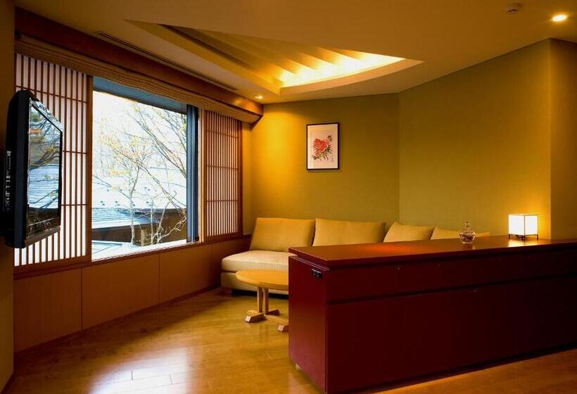 חדר דלוקס, 竹泉荘 Chikusenso Onsen