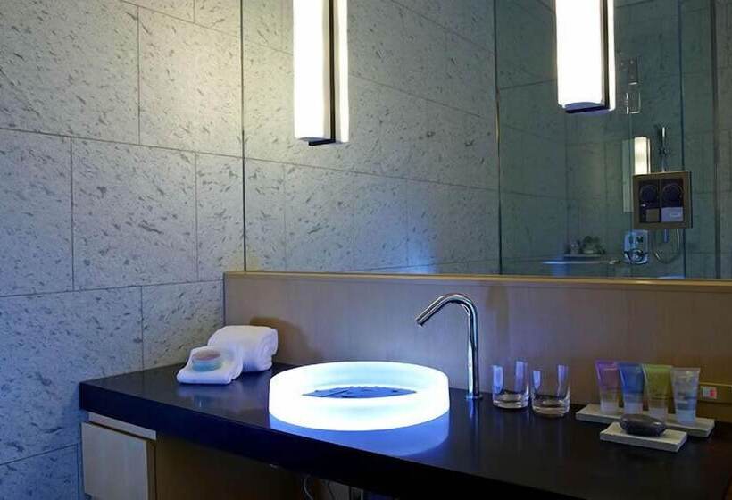 חדר דחוקס עם מיטת קינג, 竹泉荘 Chikusenso Onsen