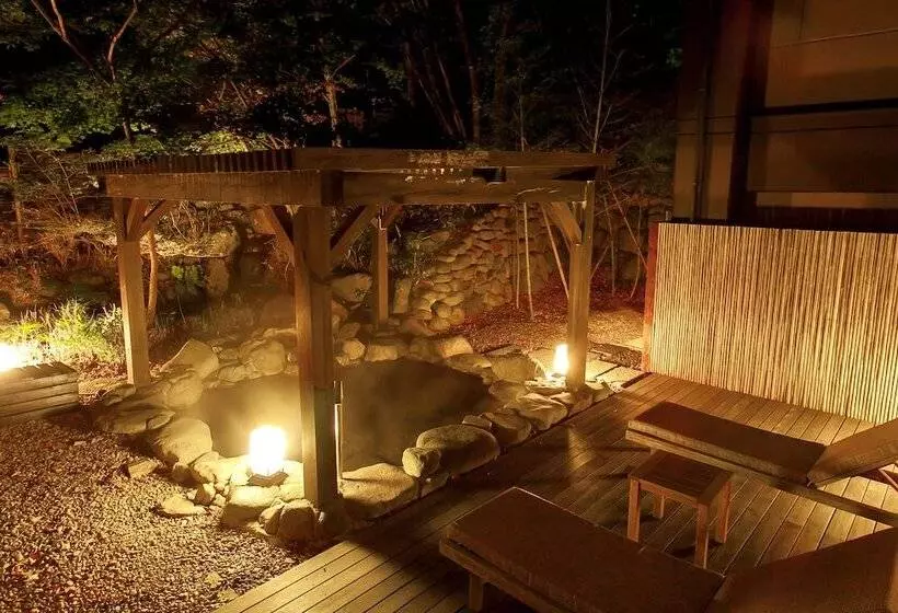 プレジデントスイートルーム, 竹泉荘 Chikusenso Onsen
