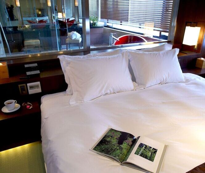 סוויטה נשיאותית, 竹泉荘 Chikusenso Onsen