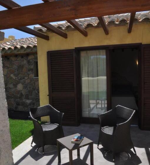 اتاق استاندارد با چشمانداز باغ, Le Anfore