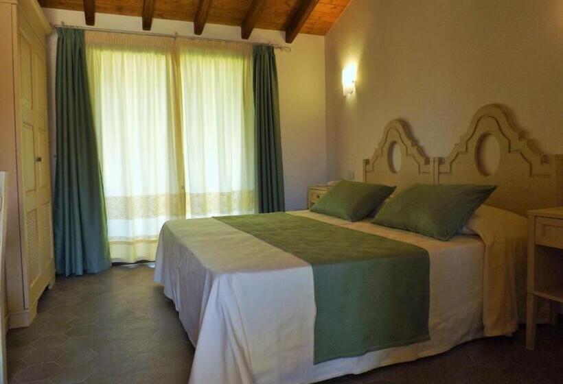 اتاق استاندارد با چشمانداز باغ, Le Anfore