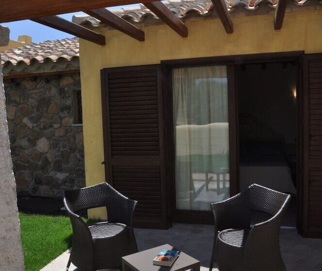 اتاق استاندارد با چشمانداز باغ, Le Anfore