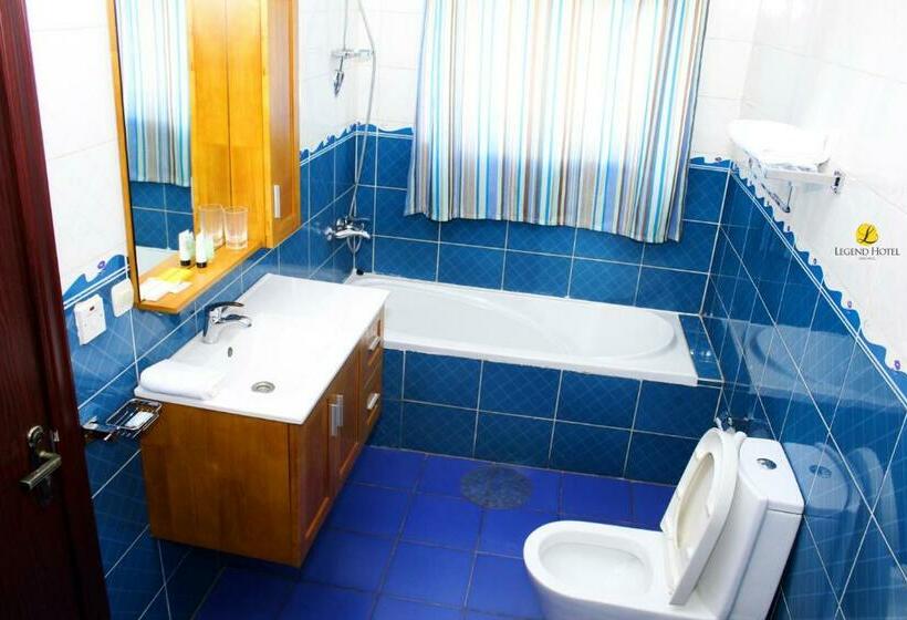 Deluxe Junior Suite, Legend