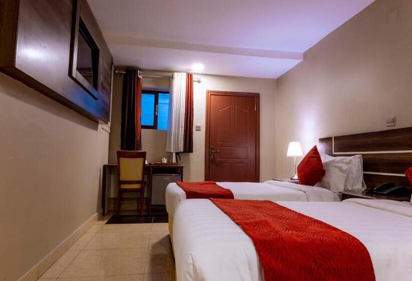 Deluxe Kamer, Legend