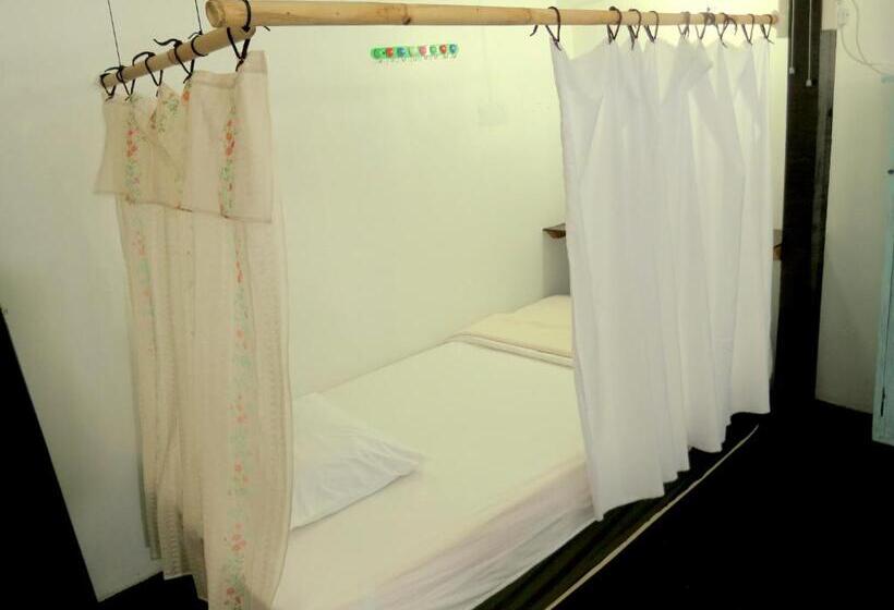 Cama em Quarto Partilhado, Pangkor Guesthouse Spk