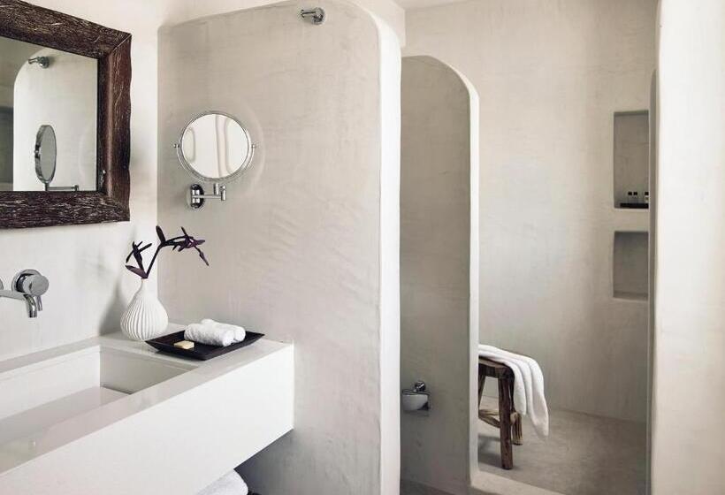 سوئیت رویال, Santo Pure Oia Suites & Villas
