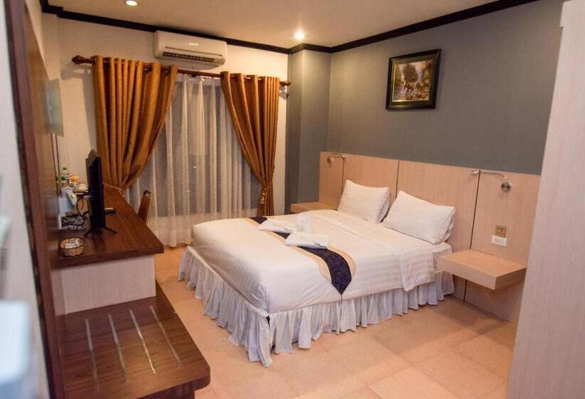 高级套房, Sokdee City