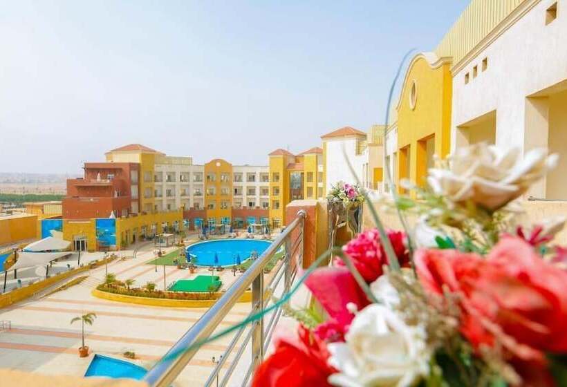 اتاق استاندارد با چشم‌انداز استخر, Tolip Family Park