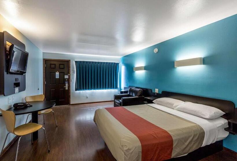 غرفة قياسية سرير كينج, Motel 6missoula, Mt  University