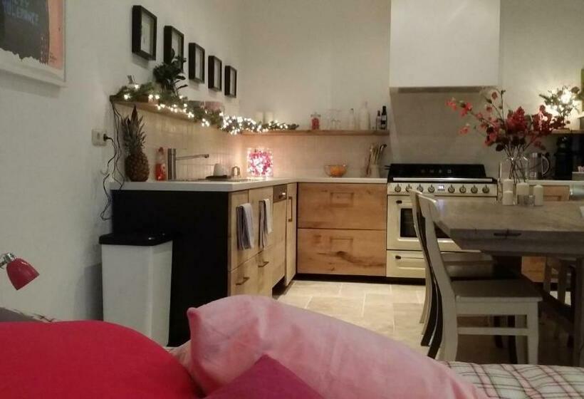 庭の見える1ベッドルームアパートメント, Park43