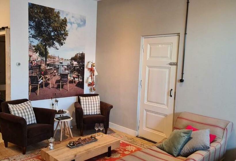 1階の1ベッドルームアパートメント, Park43