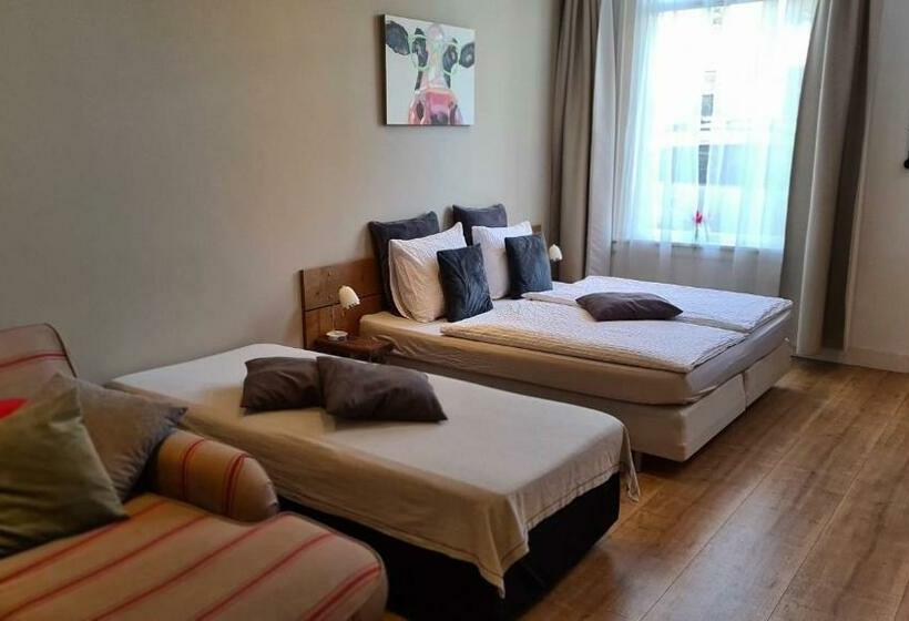 1階の1ベッドルームアパートメント, Park43