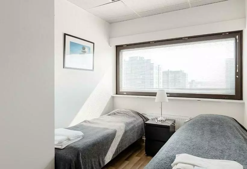 バス共有のスタンダードルーム, Sky Hostel Helsinki
