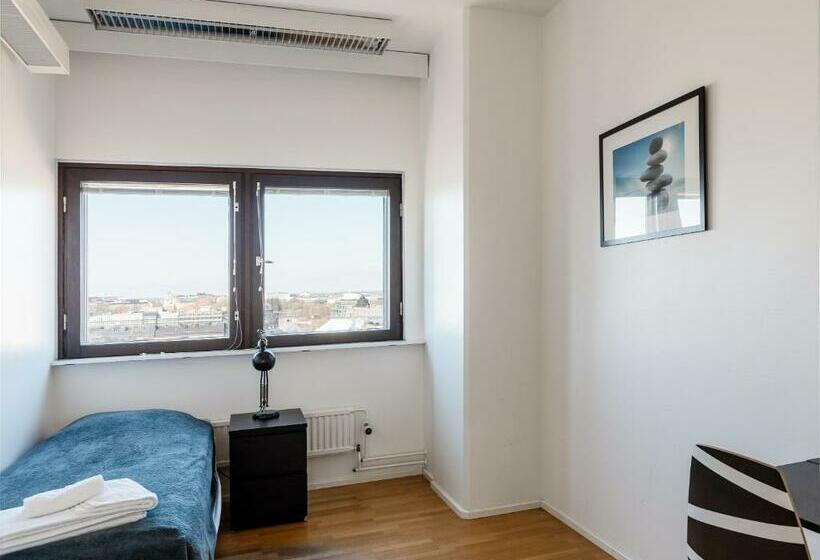 Номер Стандарт Индивидуальный Совместная Ванная, Sky Hostel Helsinki