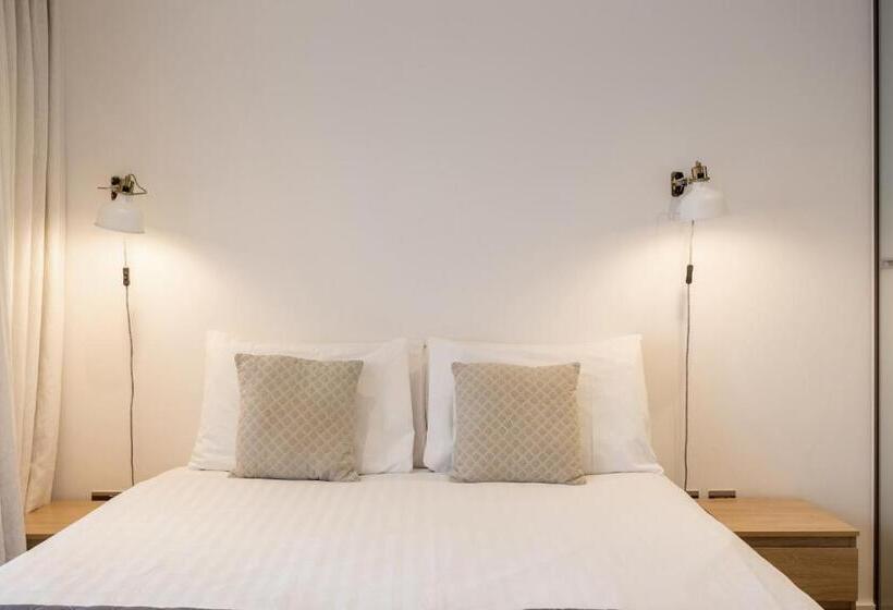 آپارتمان لوکس 1 خوابه, Bright Portobello Apt With Floor To Ceiling Views