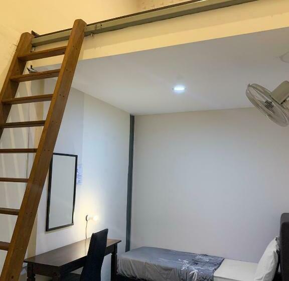 Standard Enkelrum Delat Badrum, Apple Backpackers