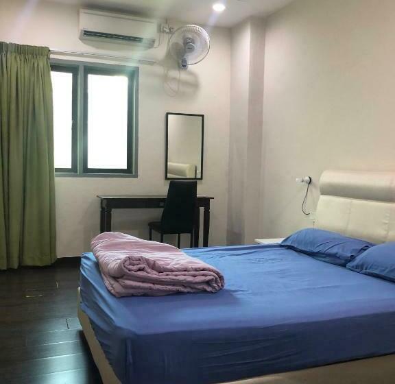 Standardrum Delat Badrum, Apple Backpackers