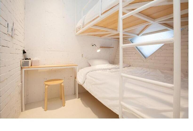 חדר סטנדרט, Mir Guesthouse