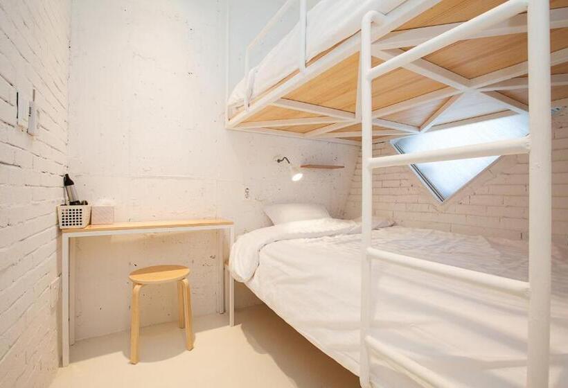 חדר סטנדרט, Mir Guesthouse