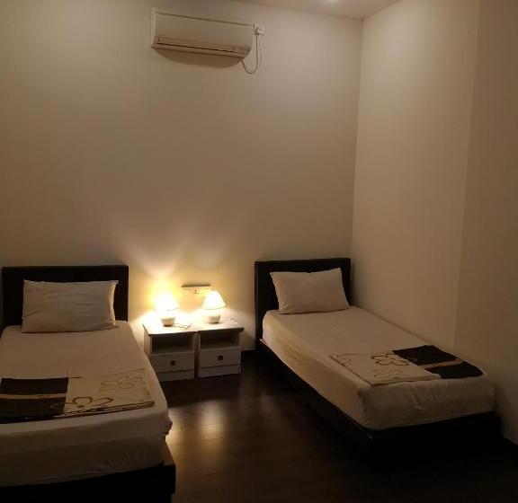 Standardrum Delat Badrum, Apple Backpackers