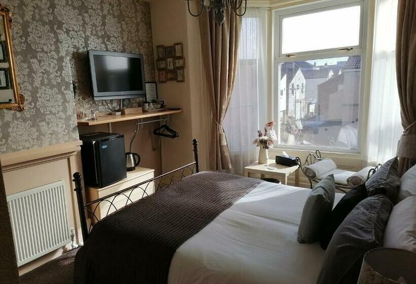 חדר דלוקס, The Manhattan