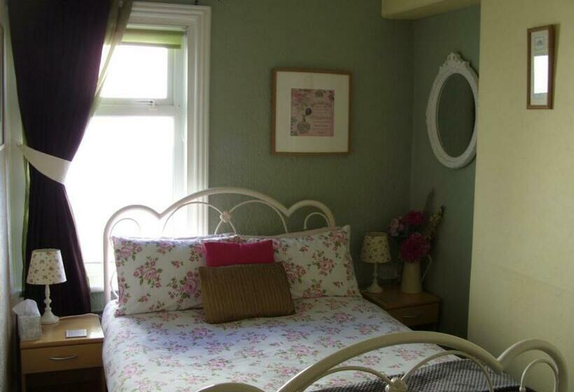 חדר סטנדרט, The Manhattan