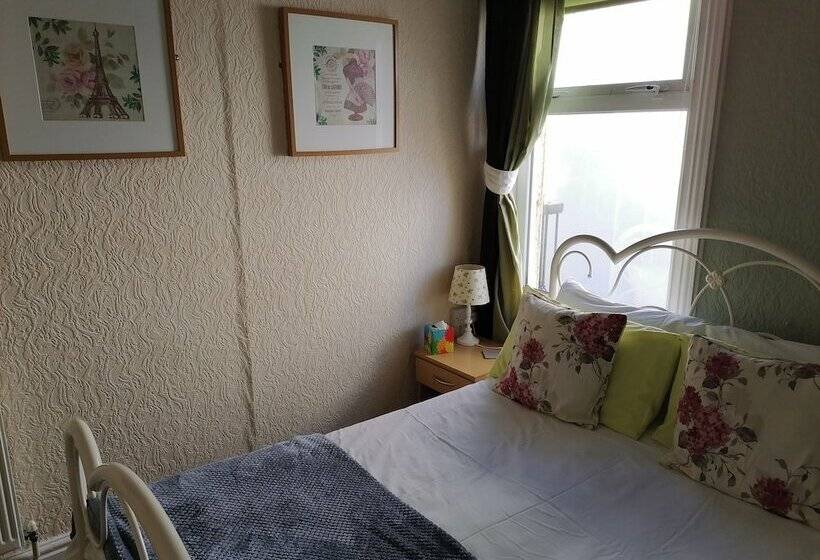 חדר סטנדרט, The Manhattan