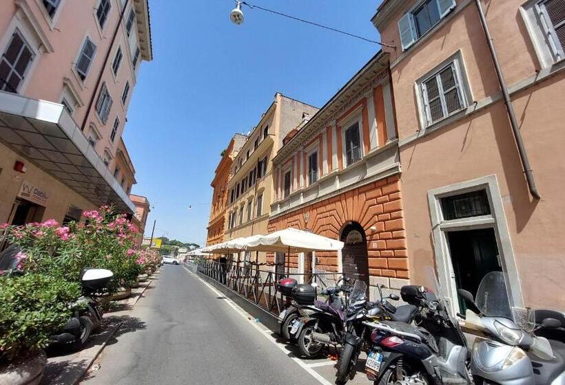 آپارتمان 1 خوابه با چشم‌انداز باغ, Bellezza Al Colosseo  B&b & Apts