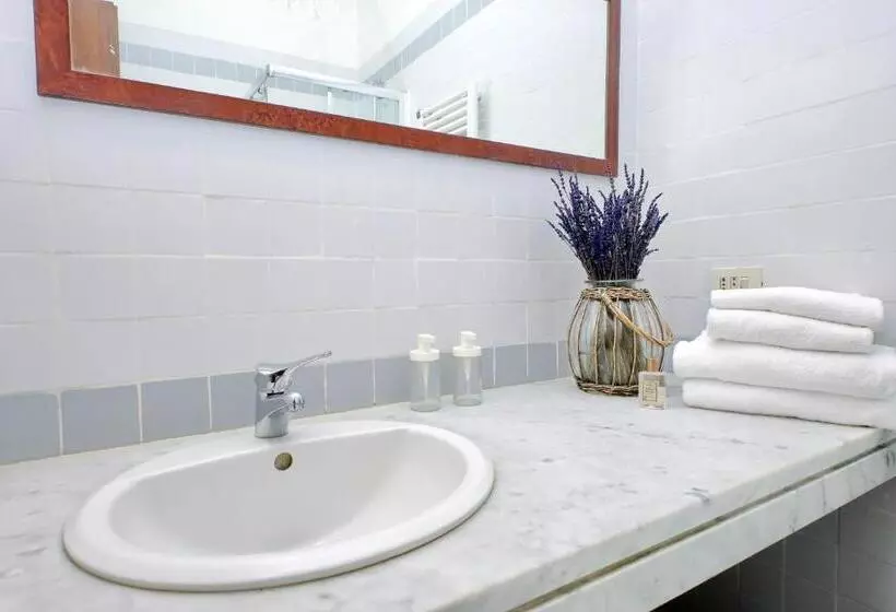 آپارتمان 1 خوابه با چشم‌انداز باغ, Bellezza Al Colosseo  B&b & Apts
