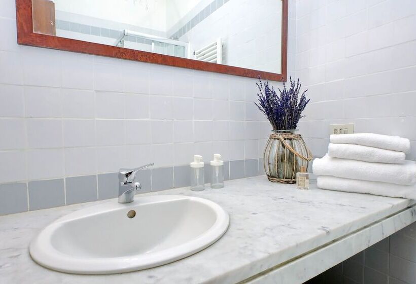 اتاق استاندارد, Bellezza Al Colosseo  B&b & Apts