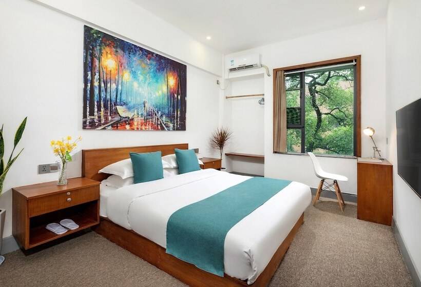 Номер Superior, Guilin Central Wada Hostel