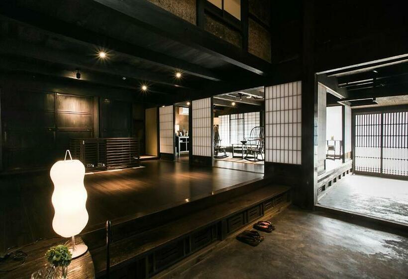 Дом 2 Спальни, En Takeda Castle Town