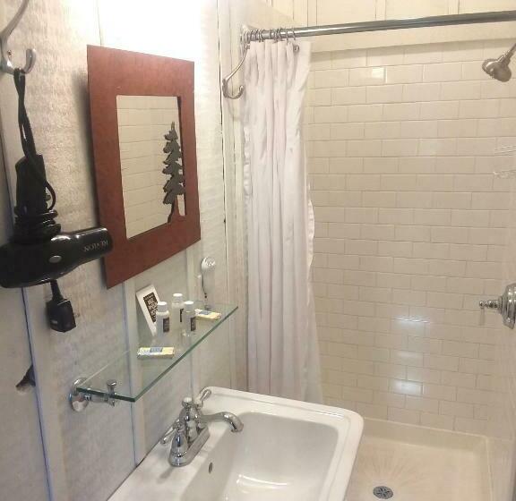 غرفة قياسية, Lake Rabun