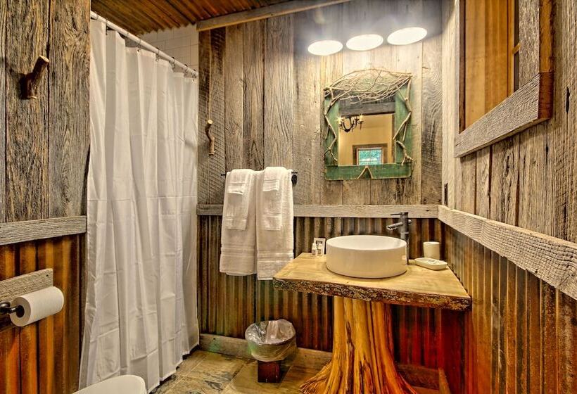 غرفة قياسية, Lake Rabun