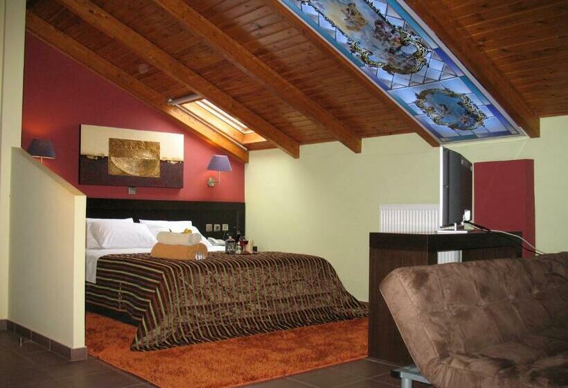 Люкс Superior, Prigipikon Suites And Sofites