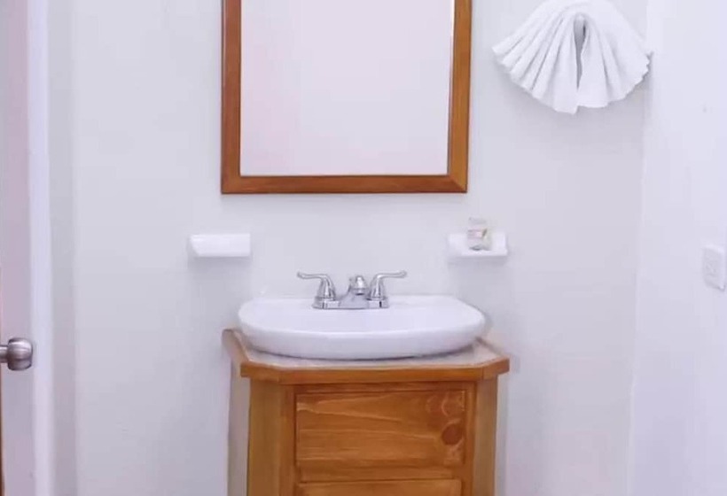 غرفة قياسية, Salvatierra