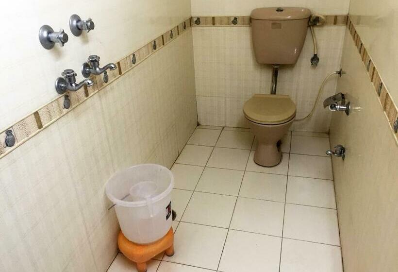 Pokój Deluxe, Veenus International