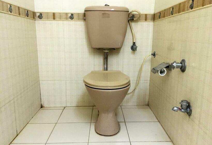 Pokój Deluxe, Veenus International