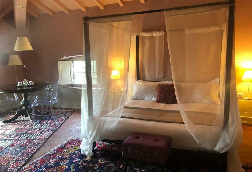 套房, Villa Alta Residenza D Epoca Con Piscina