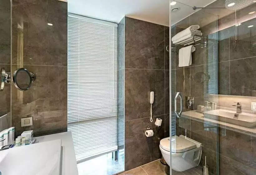 سوییت, Wind Of Lara Hotel And Spa